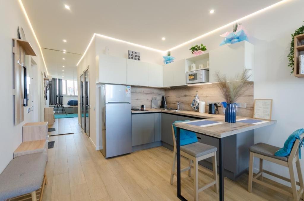 Mini-Smart 1 Apartamento Kiev Exterior foto